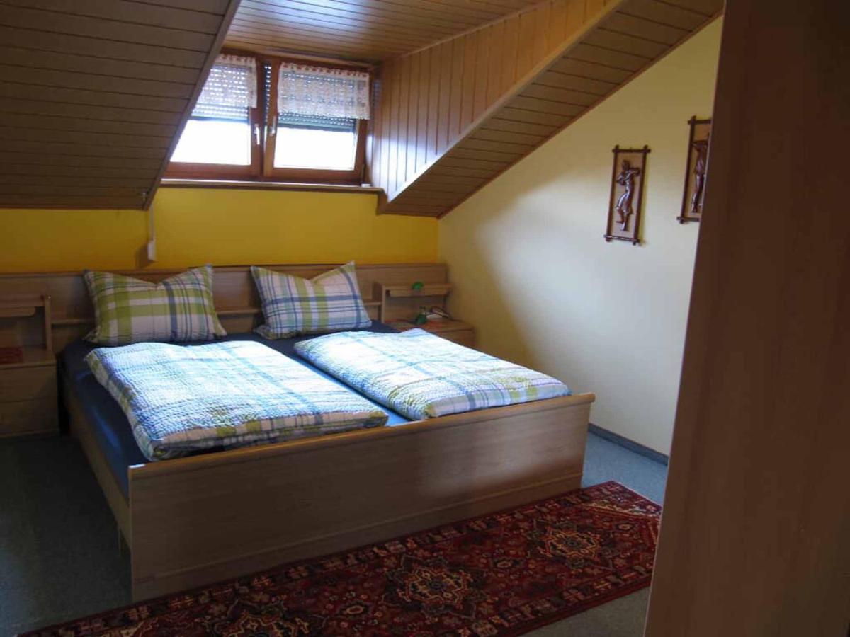 Ferienwohnung Kreuzer Lydia Furth im Wald Eksteriør billede